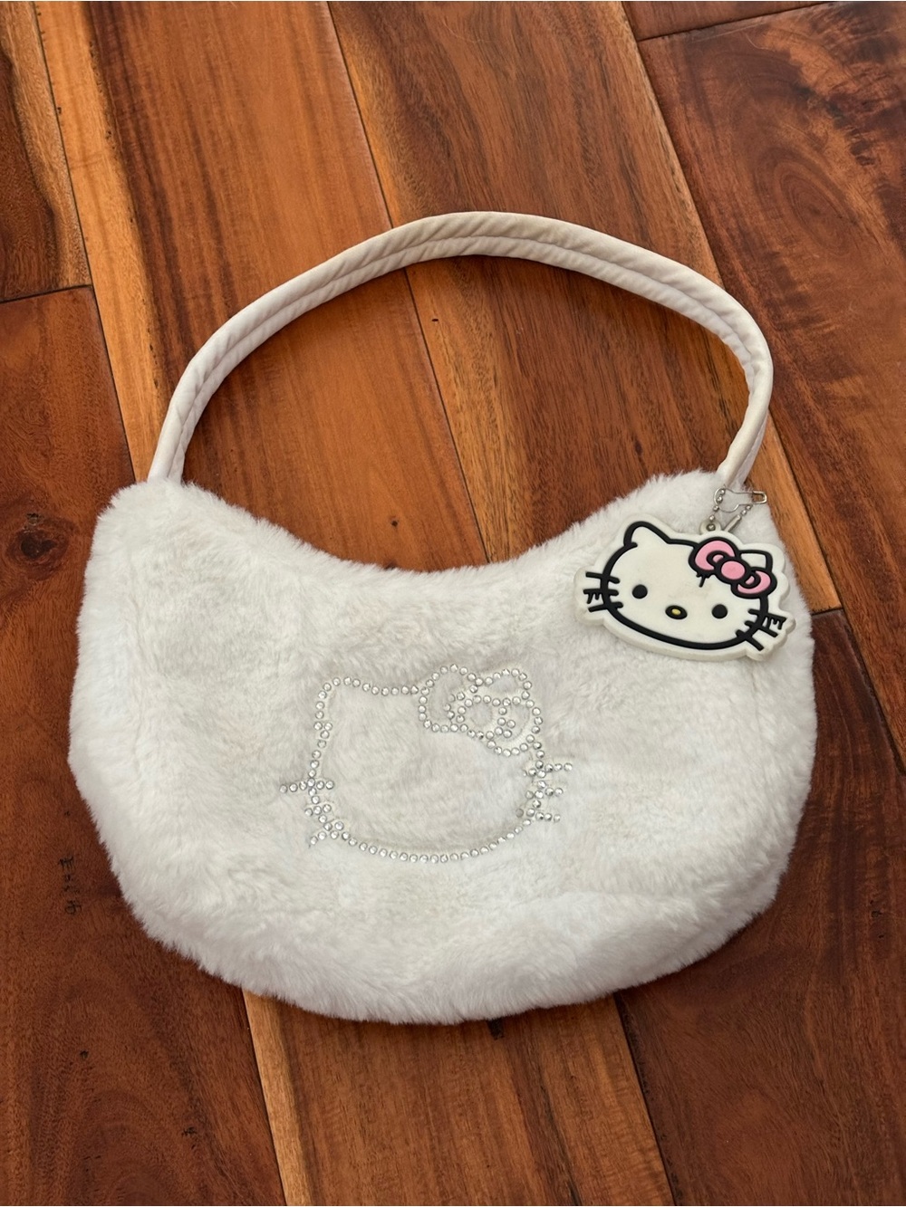 Hello Kitty Fluffy White Purse